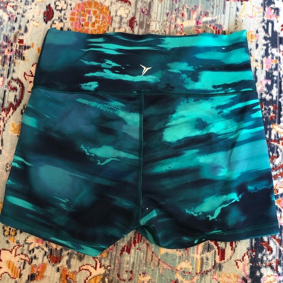 Old Navy Athletic Spandex - Picture 3 of 3